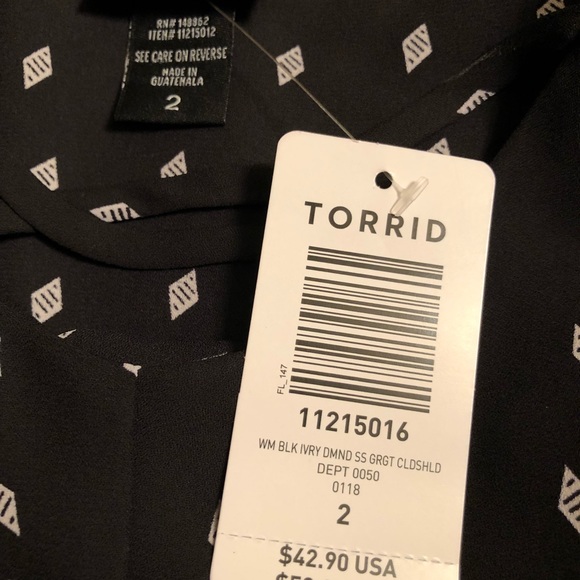 Torrid Blouse NWT - Picture 6 of 6